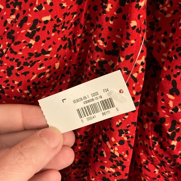 Old Navy Red Two Button Blouse - Picture 6 of 6